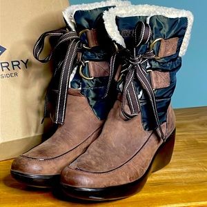 GUC Sperry Boots